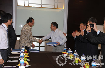 合肥水泥研究院和印尼泛亞集團(tuán)項(xiàng)目簽約現(xiàn)場