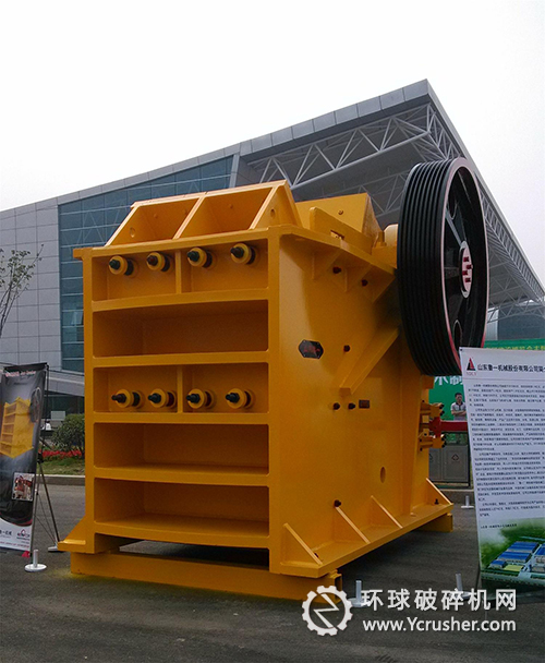 魯一參展產品&mdash;&mdash;PE1215顎式破碎機