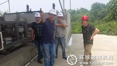 安吉縣機(jī)制砂場(chǎng)安全生產(chǎn)進(jìn)行聯(lián)合執(zhí)法檢查