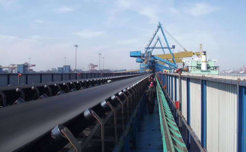 國內(nèi)市場訂單大幅下滑 帶式輸送機行業(yè)舉步維艱