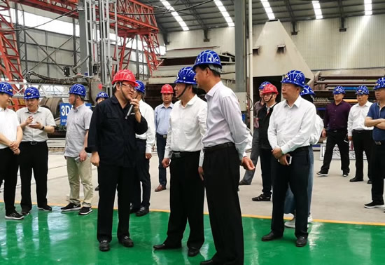 河南省人大常委會副主任徐濟超一行蒞臨鄭州鼎盛考察指導