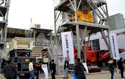 TEREX南方路機(jī)攜新型移動(dòng)破碎機(jī)站亮相2012上海寶馬展